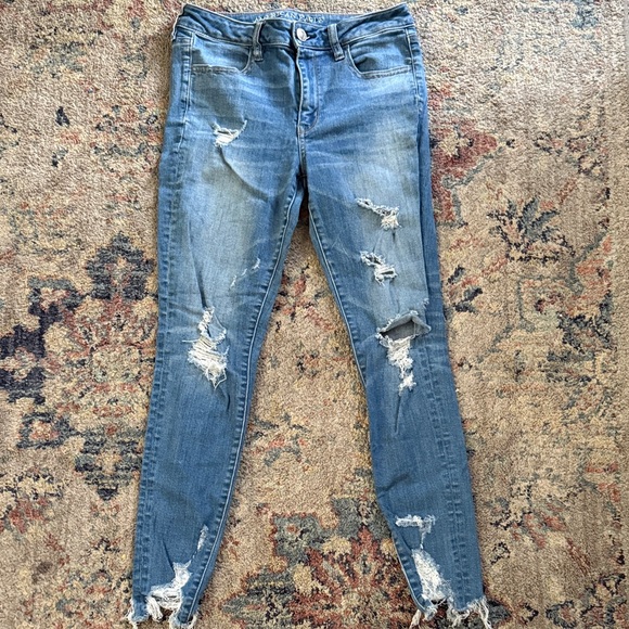 American Eagle Outfitters Ripped Light Blue Skinny Jeans - Picture 1 of 4